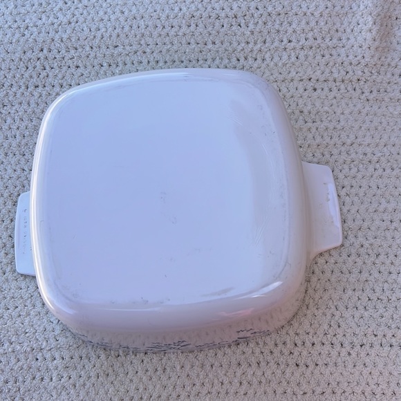 Provincial Blue corningware casserole dishes - Picture 7 of 10